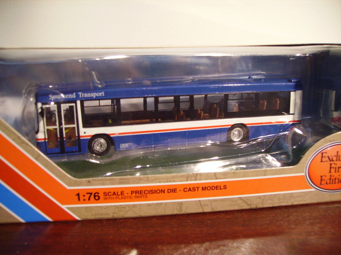 29805 Wright Dennis Lance "Southend"